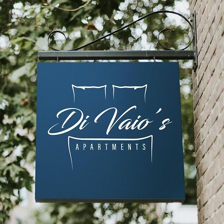 Di Vaio'S Apartments 나폴리 외부 사진