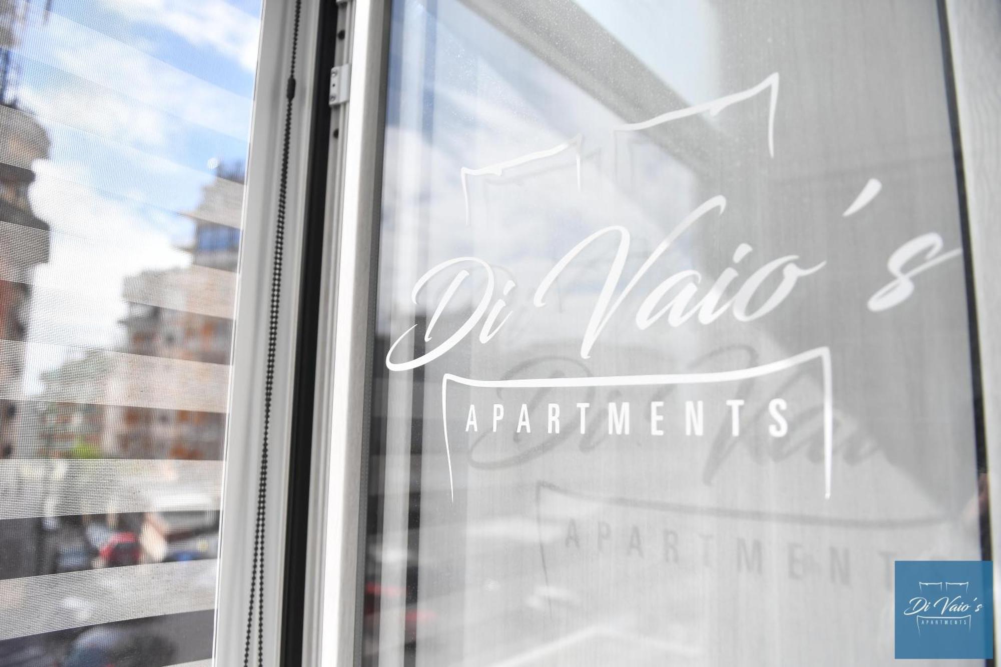 Di Vaio'S Apartments 나폴리 외부 사진